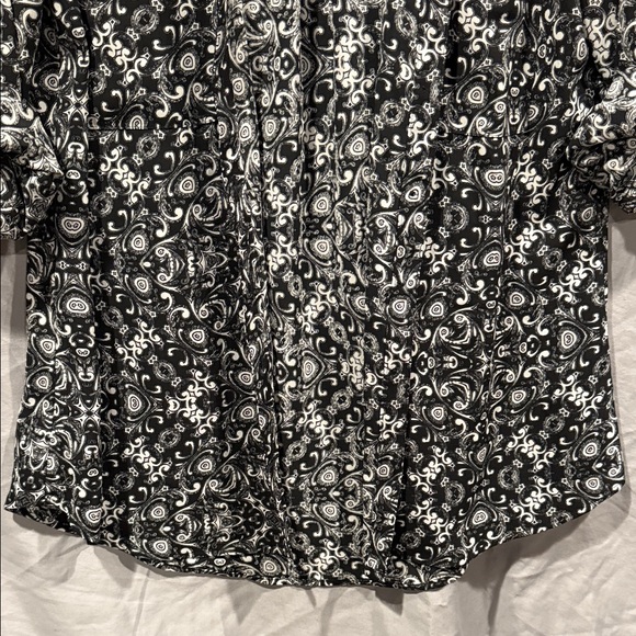 Express Black and White Patterned Button Down Shirt - Picture 6 of 11